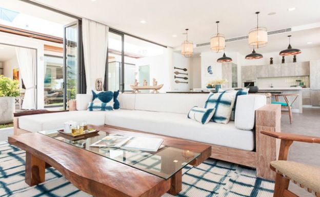 Ultra Luxury 6 Bedroom Beachfront Villa in Laem Sor