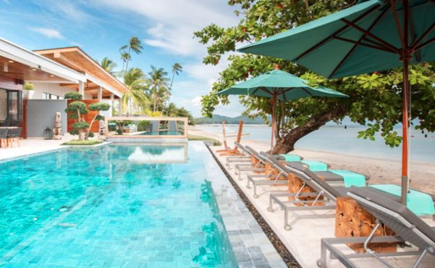 Ultra Luxury 6 Bedroom Beachfront Villa in Laem Sor