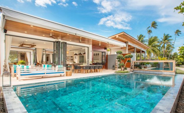 Ultra Luxury 6 Bedroom Beachfront Villa in Laem Sor
