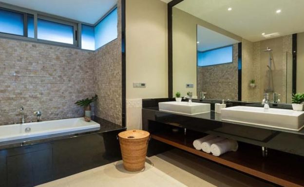 Exclusive 3 Bedroom Sea View Villa on Cheong Mon Bay