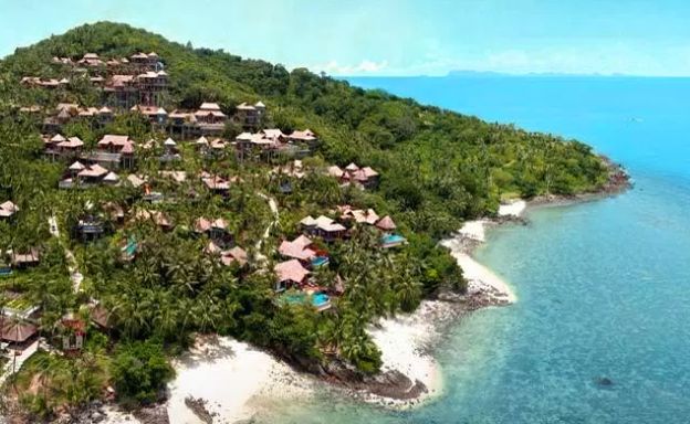 Four Seasons: Magnificent Luxury Beachfront Villas