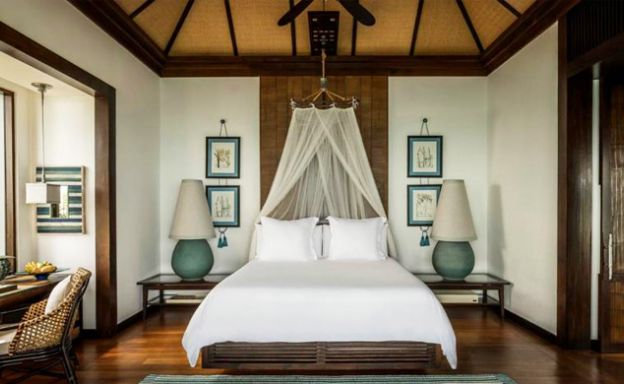 Four Seasons: Magnificent Luxury Beachfront Villas