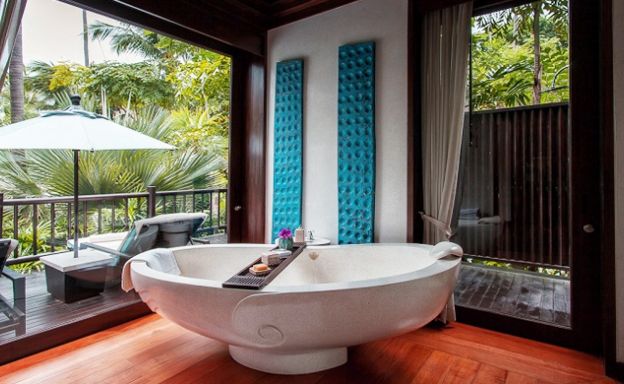 Four Seasons: Magnificent Luxury Beachfront Villas