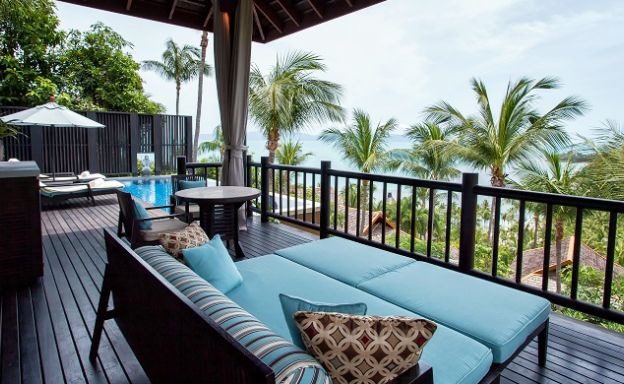 Four Seasons: Magnificent Luxury Beachfront Villas