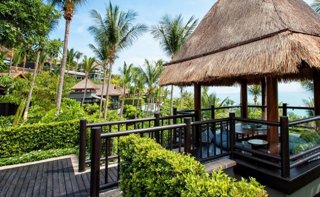 Four Seasons: Magnificent Luxury Beachfront Villas