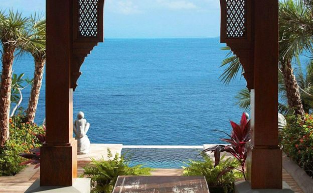Four Seasons: Magnificent Luxury Beachfront Villas
