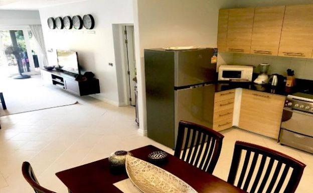 Beautiful Newly Renovated Duplex Unit in Bangrak