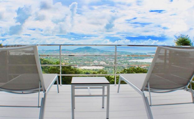 New 3 Bedroom Modern Sea View Villa in Chaweng Hills