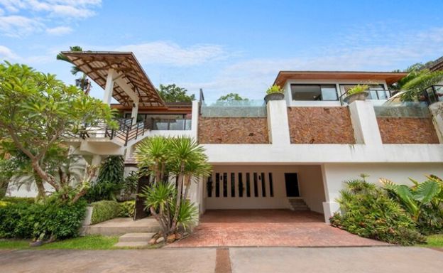 Beautiful 4 Bedroom Luxury Pool Villa on Bophut Beach
