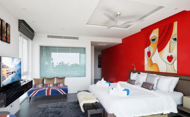 Sensational 4 Bed Sunset Sea View Villa in Big Buddha