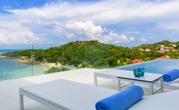 Luxury 3 Bedroom Sea view Villas by Plai Laem Beach