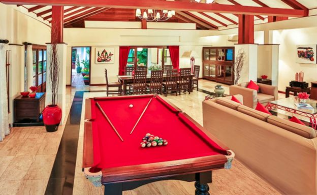 Premium Beachfront 5 Bed Luxury Pool Villa in Bangrak
