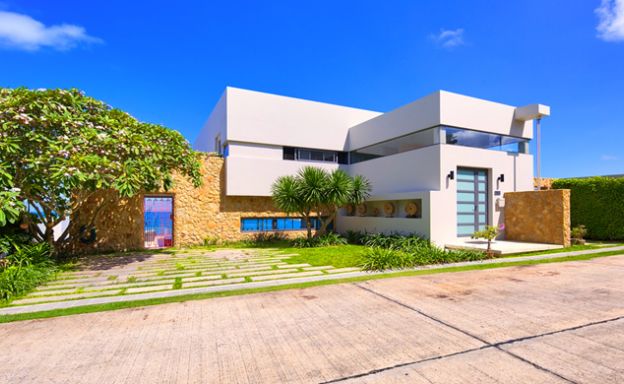 Chic 4 Bed Luxury Zen Sea view Villa in Choeng Mon