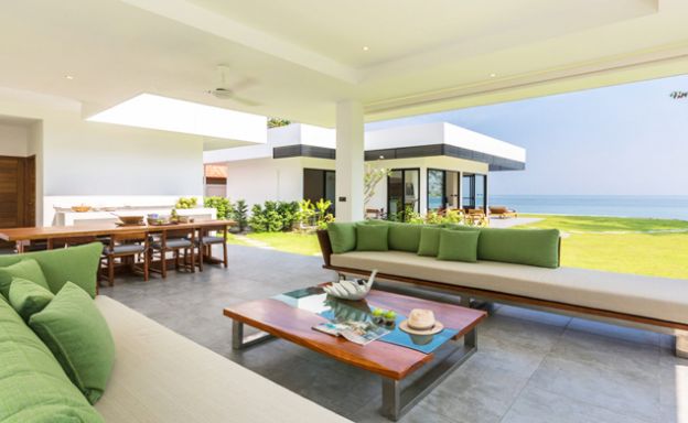 Beachfront 7 Bed Villa on Peaceful Laem Sor Beach