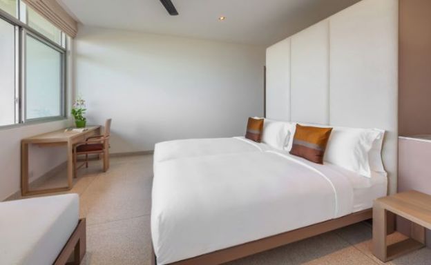 Ultra-Modern 5 Bedroom Luxury Pool Villa in Phuket