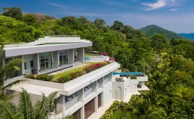 Ultra-Modern 5 Bedroom Luxury Pool Villa in Phuket