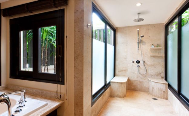 Magnificent 6 Bedroom Oceanfront Mansion in Phuket