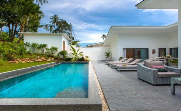Modern 4 Bed Pool Villa 500m to Chaweng Noi Beach