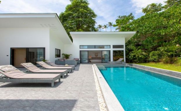 Modern 4 Bed Pool Villa 500m to Chaweng Noi Beach