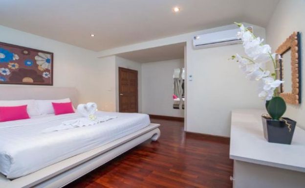 Tropical 3 Bedroom Pool Villa Close to Bangrak Beach