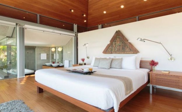 Ultra Luxury 5 Bed Oceanfront Villa on Kamala Bay
