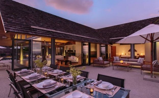 Ultra Luxury 5 Bed Oceanfront Villa on Kamala Bay
