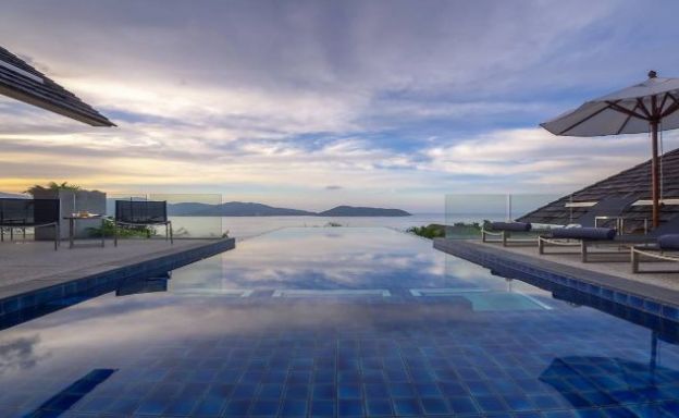 Ultra Luxury 5 Bed Oceanfront Villa on Kamala Bay
