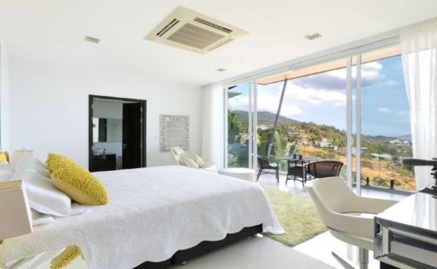 Contemporary 4 Bed Luxury Pool Villa in Chaweng Noi