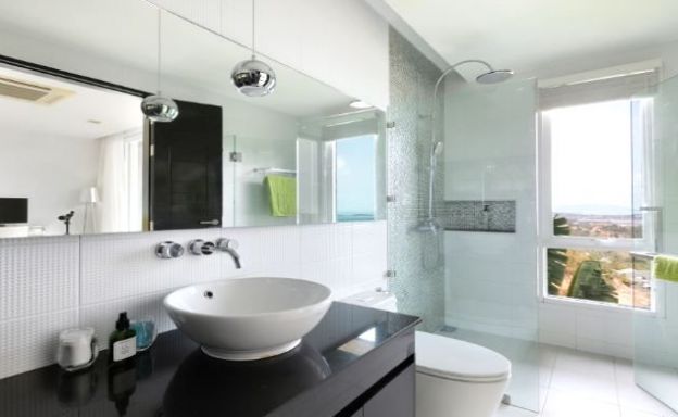 Contemporary 4 Bed Luxury Pool Villa in Chaweng Noi