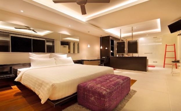 Ultra-Luxury 4 Bed Sea view Pool Villa in Choeng Mon