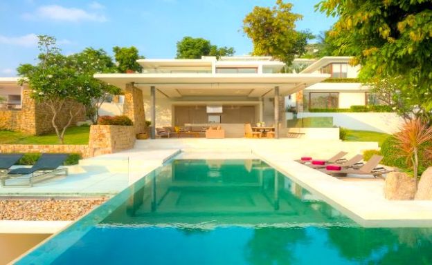 Magnificent Beachfront Villa on Choeng Mon Peninsular
