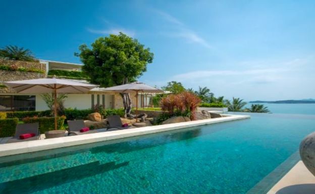 Magnificent Beachfront Villa on Choeng Mon Peninsular