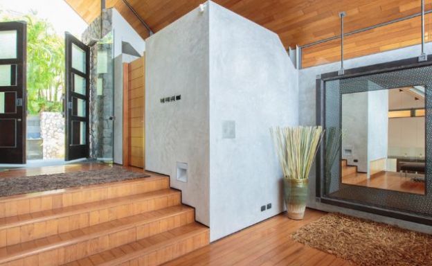 Luxury 6 Bed Oceanfront Pool Villa for Sale in Phuket