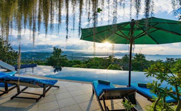 Charming 7 Bed Tropical Sea view Villa in Choeng Mon