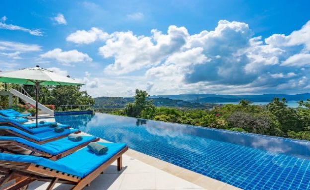 Charming 7 Bed Tropical Sea view Villa in Choeng Mon