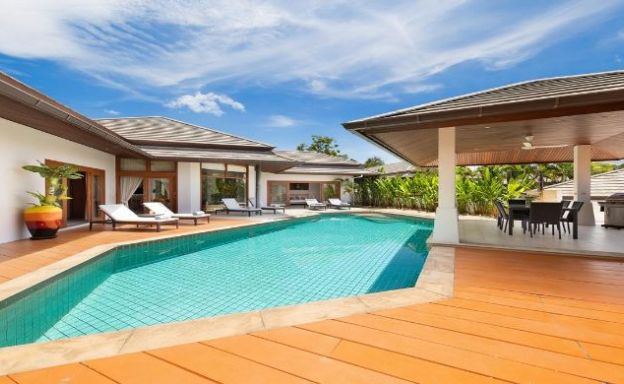 Modern 3 Bed Tropical  Villa in Choeng Mon