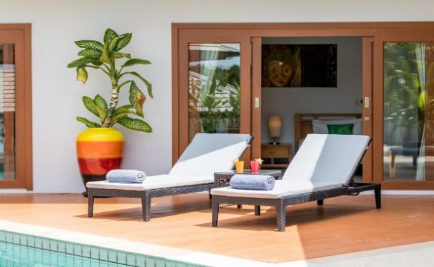 Modern 3 Bed Tropical  Villa in Choeng Mon
