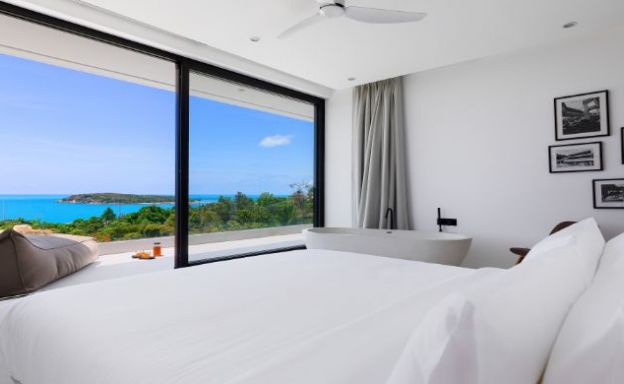 Contemporary 5 Bedroom Sea View Villa in Choeng Mon