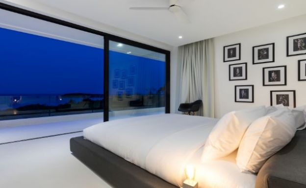 Contemporary 5 Bedroom Sea View Villa in Choeng Mon