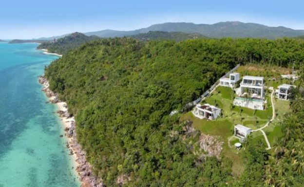 Exquisite 4 Bed Luxury Beachfront Villa in Taling Ngam