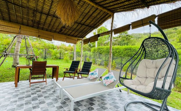 Lovely 3 Bedroom Sea View Pool Villa in Plai Laem