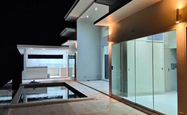 Panoramic 3 Bed Modern Sea View Pool Villa in Bophut