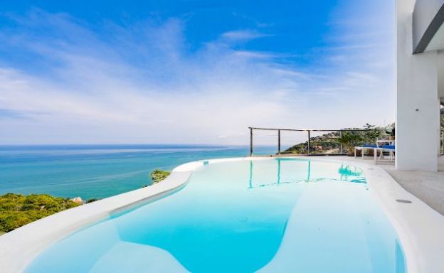 Spectacular Sea View Pool Villa on Chaweng Noi Peak