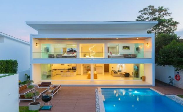 Stylish 3 Bed Modern Design Pool Villa in Bangrak