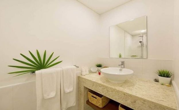 Lovely 1 Bed Freehold Condo for Sale in Choeng Mon