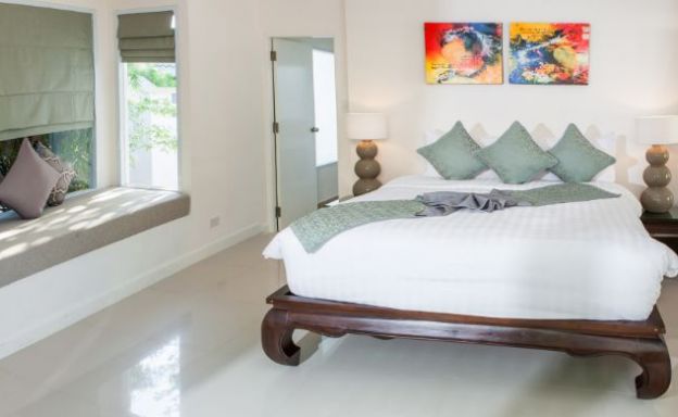 Charming 3 Bed Beachside Pool Villa in Hua Thanon