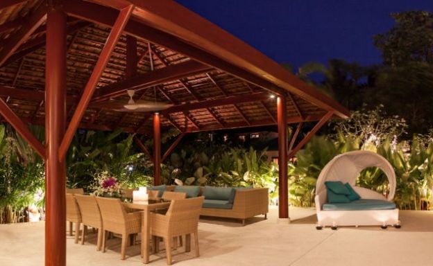Charming 3 Bed Beachside Pool Villa in Hua Thanon