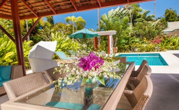 Charming 3 Bed Beachside Pool Villa in Hua Thanon