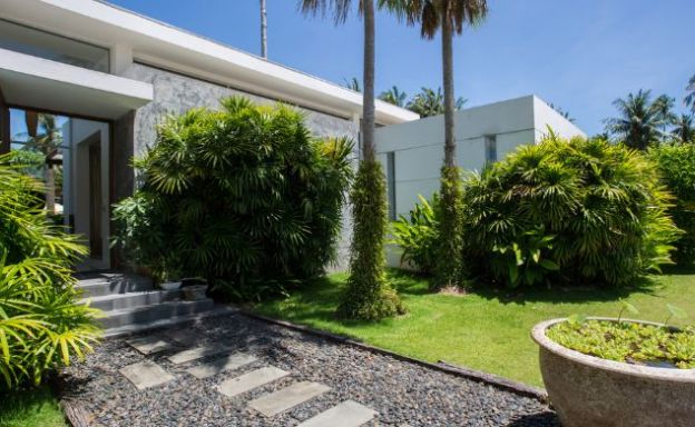 Lovely 2 Bedroom Large Garden Pool Villa in Maenam