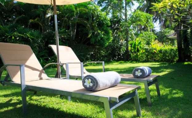 Lovely 2 Bedroom Large Garden Pool Villa in Maenam